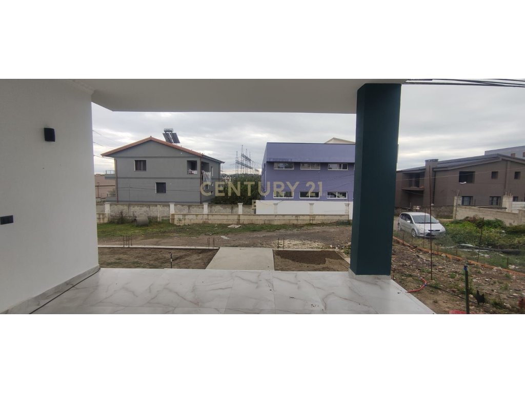 VILLA FOR SALE IN RRASHBULL!