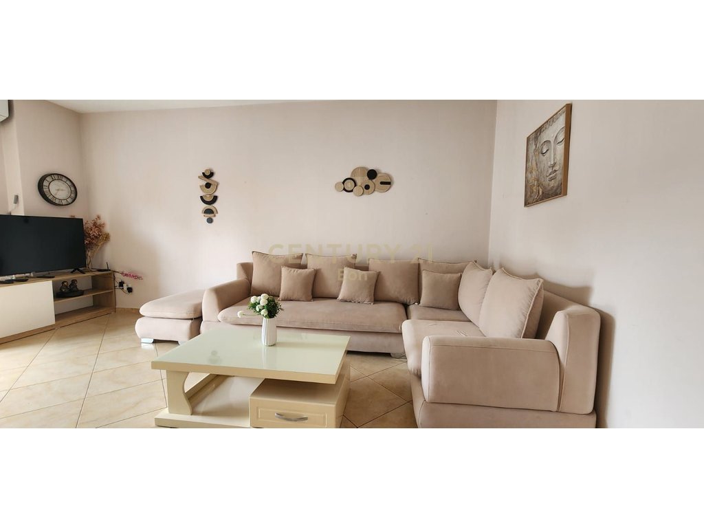 FOR RENT 3+1+2 APARTMENT NEAR THE PORT!