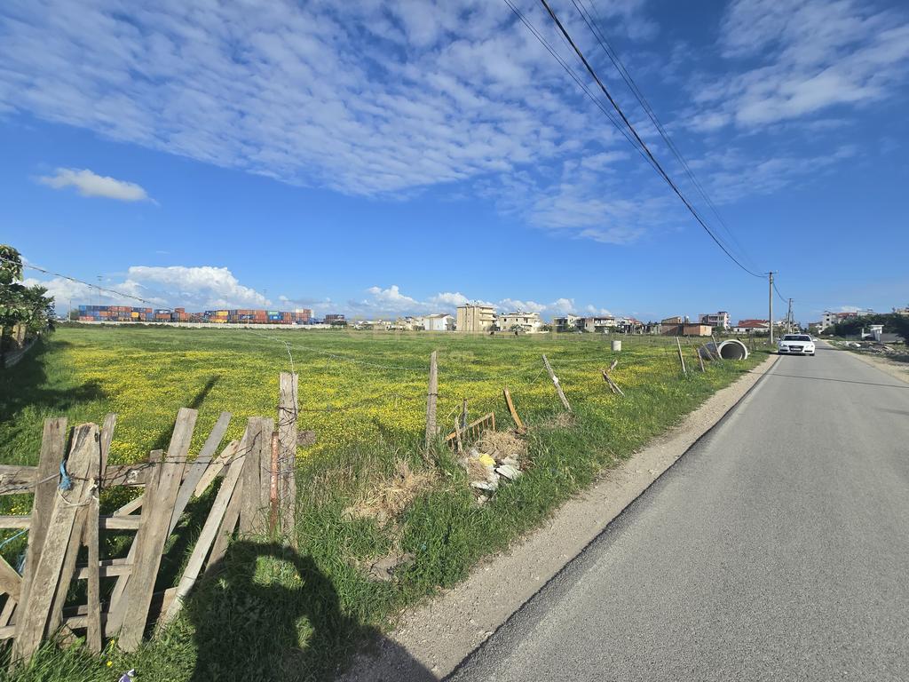 Land for sale 12,338 m2 in Spitalle, Durrës