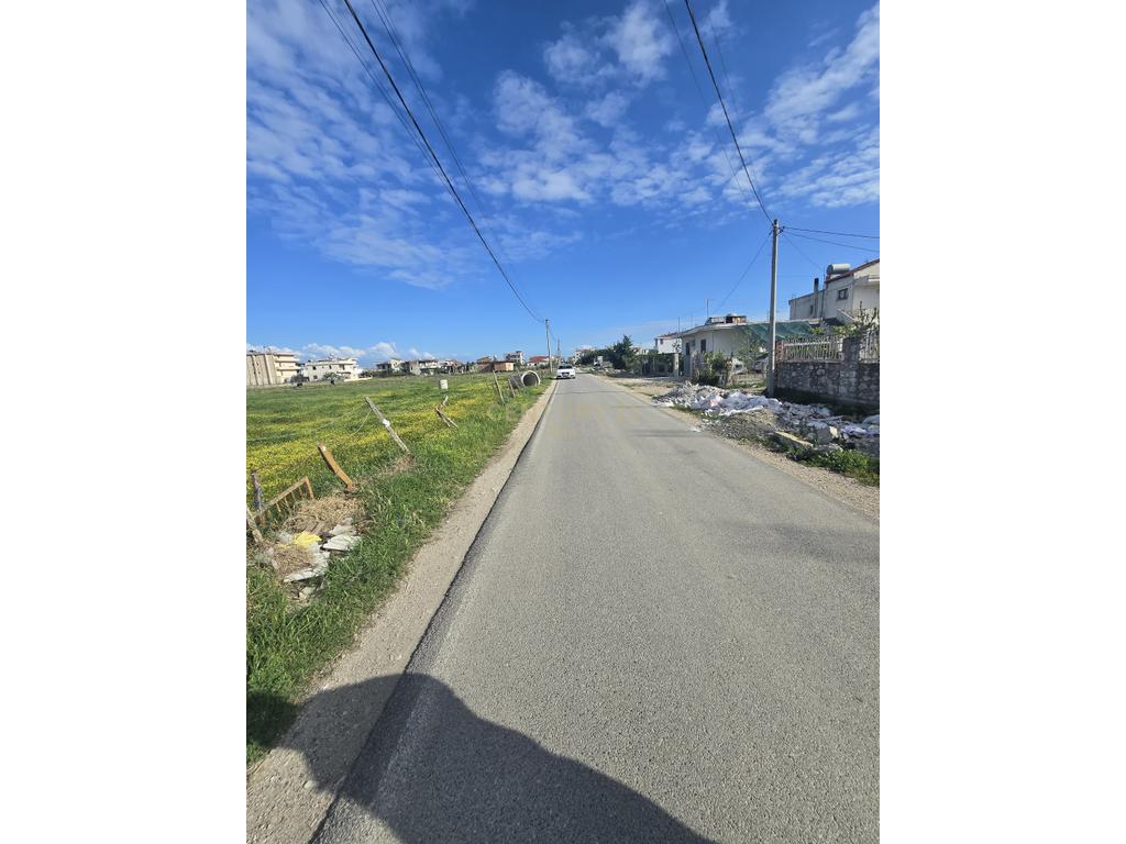 Land for sale 12,338 m2 in Spitalle, Durrës
