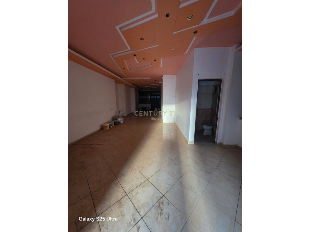 3 Shops for sale at Iliria Beach, Durrës 20 meters from the sea!