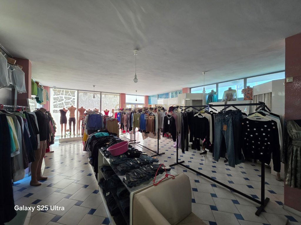Business premises for rent in Maminas, Durrës - 700€ | 120 m²