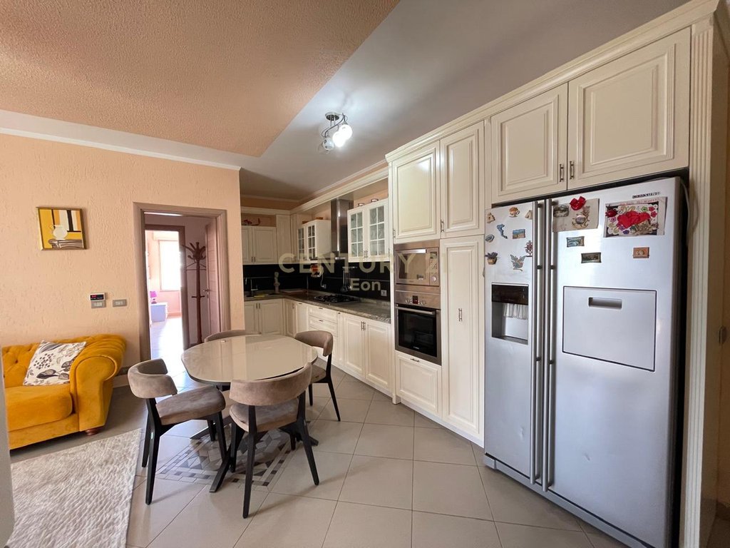 For Rent 3+1+2 Apartment near Sotir Noka Park, Durrës!