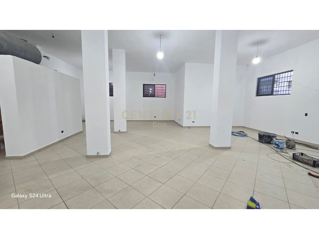 THE SPACE FOR RENT IN DURRES!