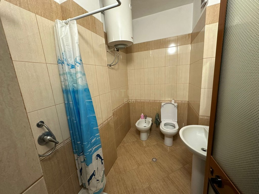 2+1+2 Apartment for Rent in Durres Center, Opposite Blue Star!