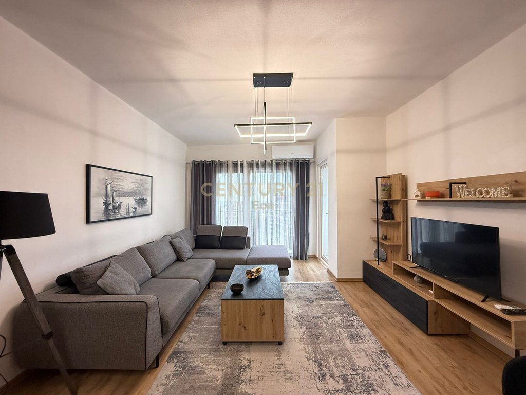 Apartment 2+1+2 For Rent with Sea View, Vollga Durrës - 850€ | 100 m²