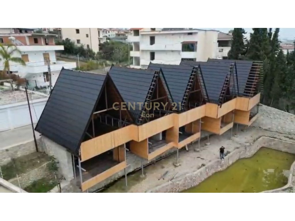 OPPORTUNITY, COMPLEX WITH 5 WOODEN VILLAS + LAND FOR SALE ARAPAJ, DURRES 250,000€