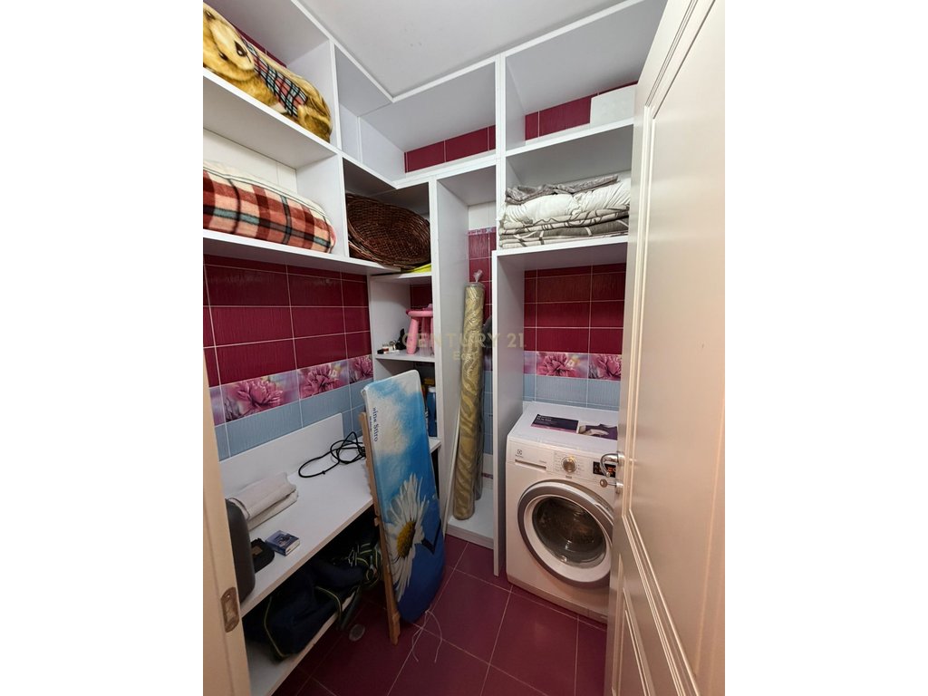 FOR RENT 2+1 APARTMENT, NEAR DURRES MUNICIPALITY !