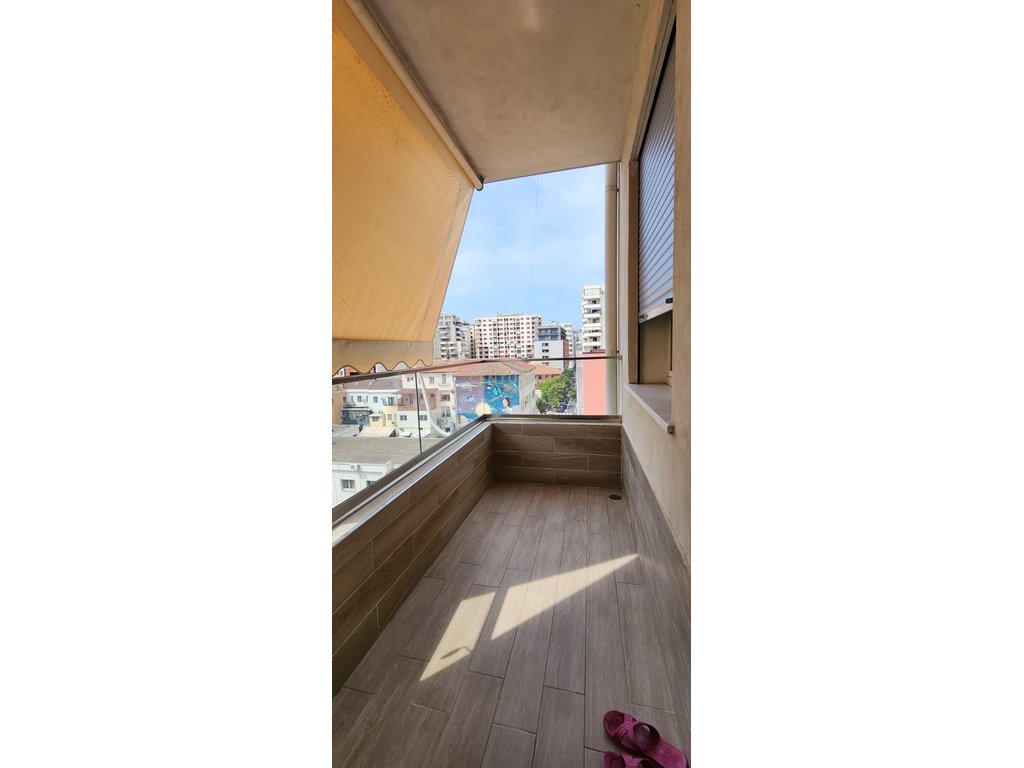 Apartment 2+1 for sale on Rruga e Re e Portit, Durres!