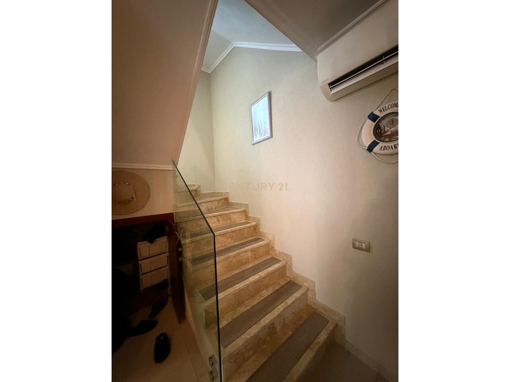 3+1 Villa For Sale in Qerret!