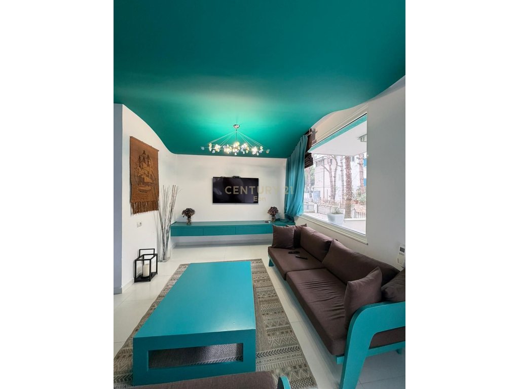 3-Story Villa For Sale in Qerret!