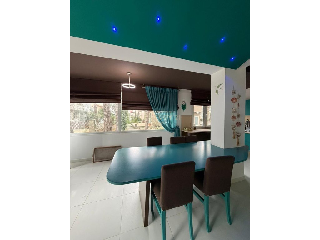 3-Story Villa For Sale in Qerret!