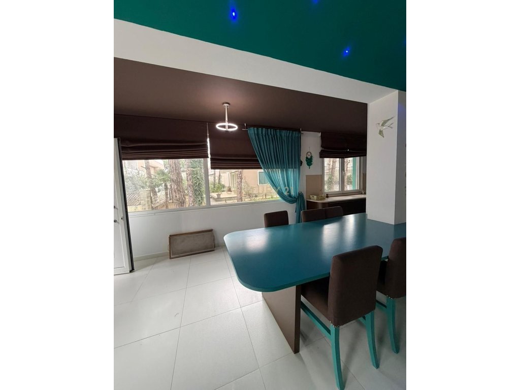 3-Story Villa For Sale in Qerret!
