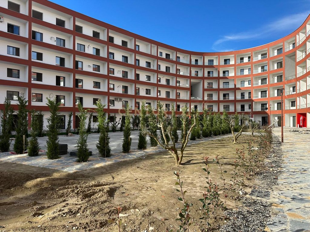 APARTMENT 1+1 FOR SALE WITH YARD IN EON RESIDENCE GOLEM!