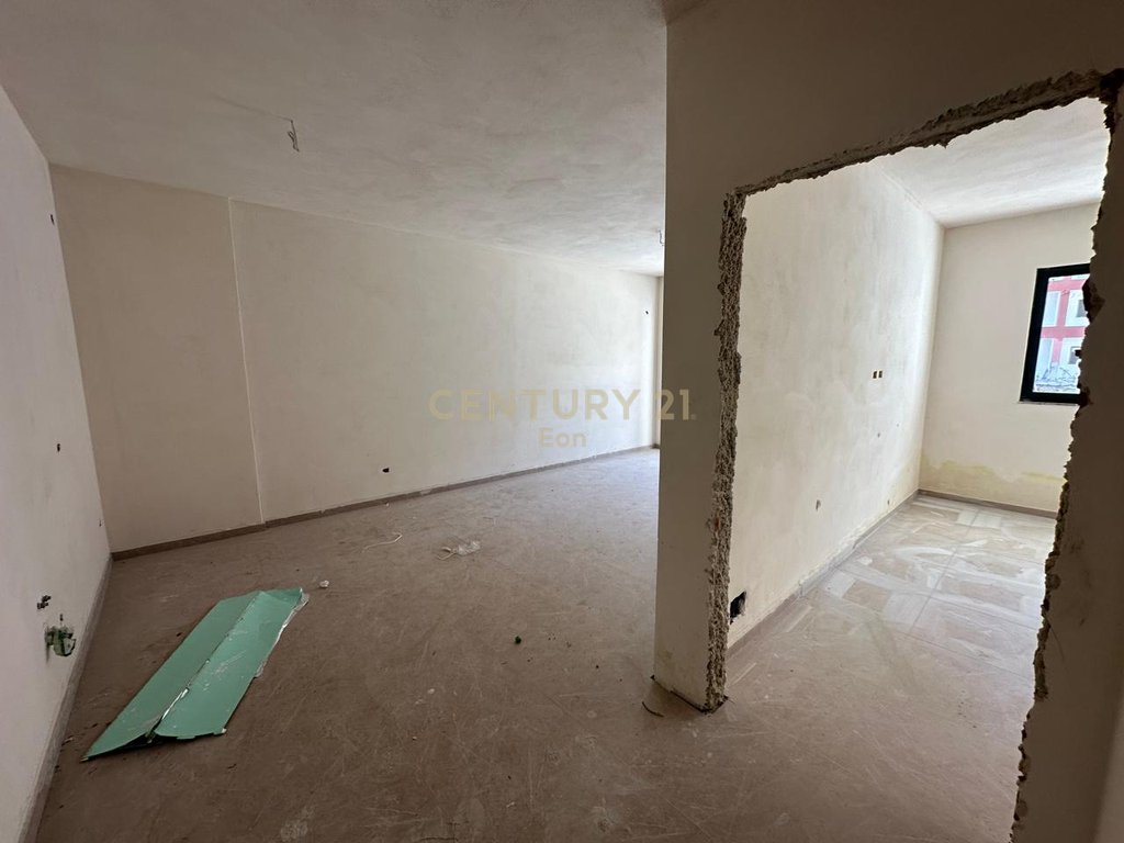 APARTMENT 1+1 FOR SALE WITH YARD IN EON RESIDENCE GOLEM!