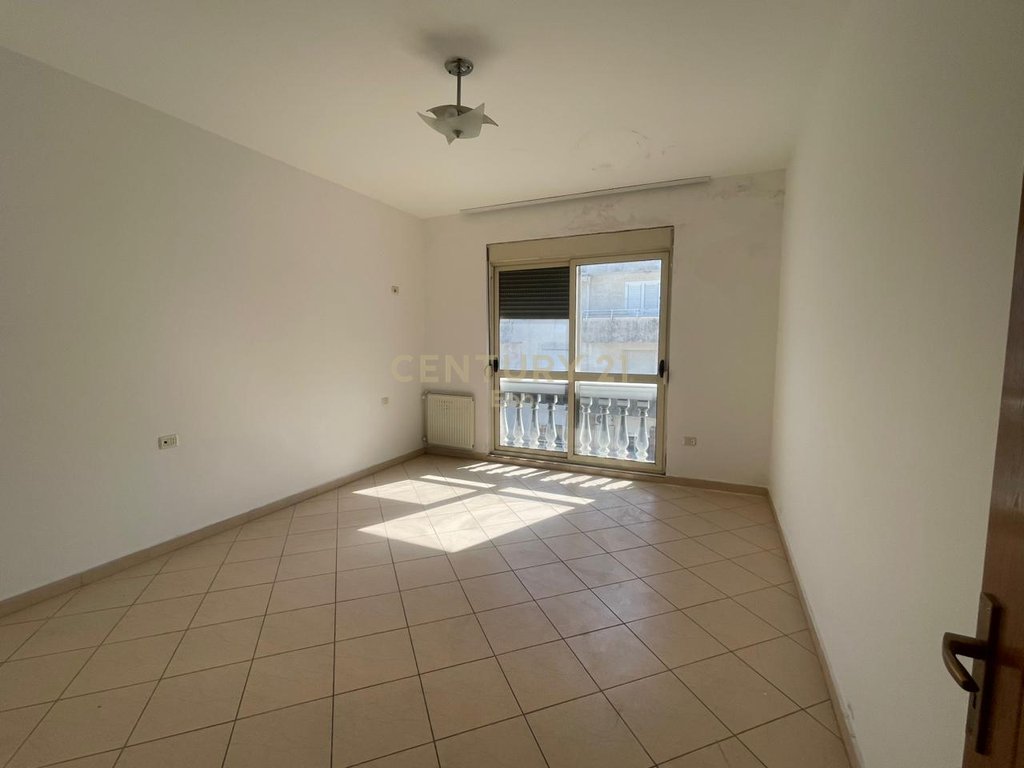 Apartment For Sale in Durrës, Train Station!