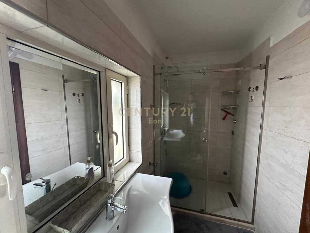 FOR RENT 3+1+2 APARTMENT WITH SEA VIEW IN VOLLGA DURRES!