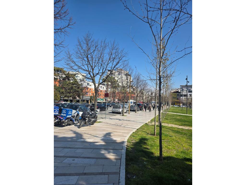 STORE FOR SALE IN THE CENTER OF DURRES!