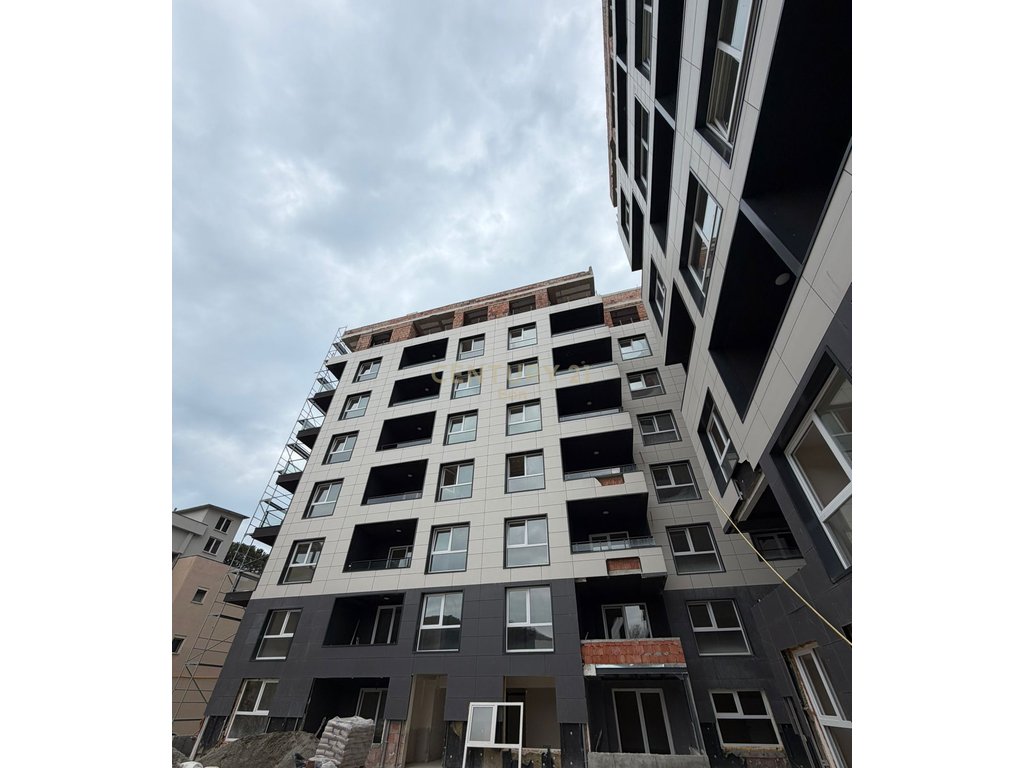 FOR SALE 1+1 APARTMENT MONTEVIDEO RESIDENCE TE MALI ROBIT!