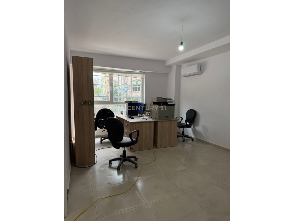 SHITET APARTAMENT 2+1 MONTEVIDEO RESIDENCE TE MALI ROBIT!