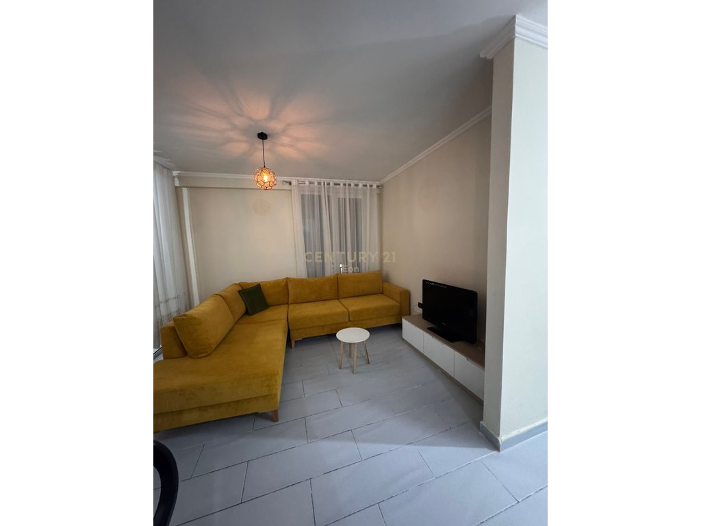 APARTMENT FOR RENT IN THE CENTER OF SHIJAK!