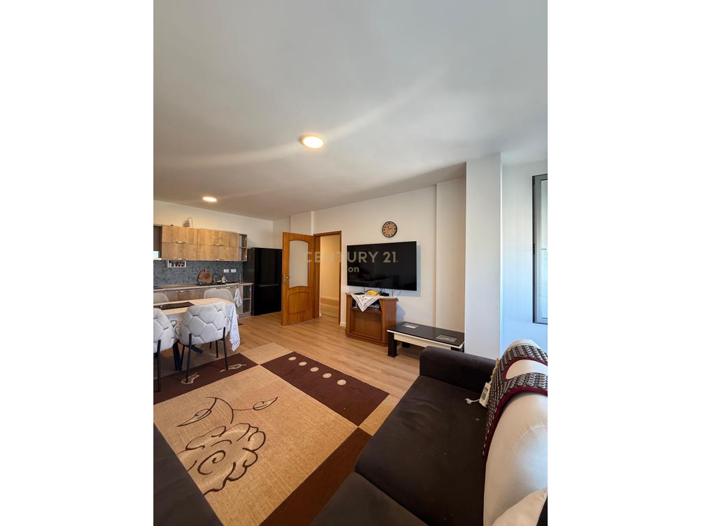 APARTMENT 2+1 FOR SALE AT THE BEACH!!