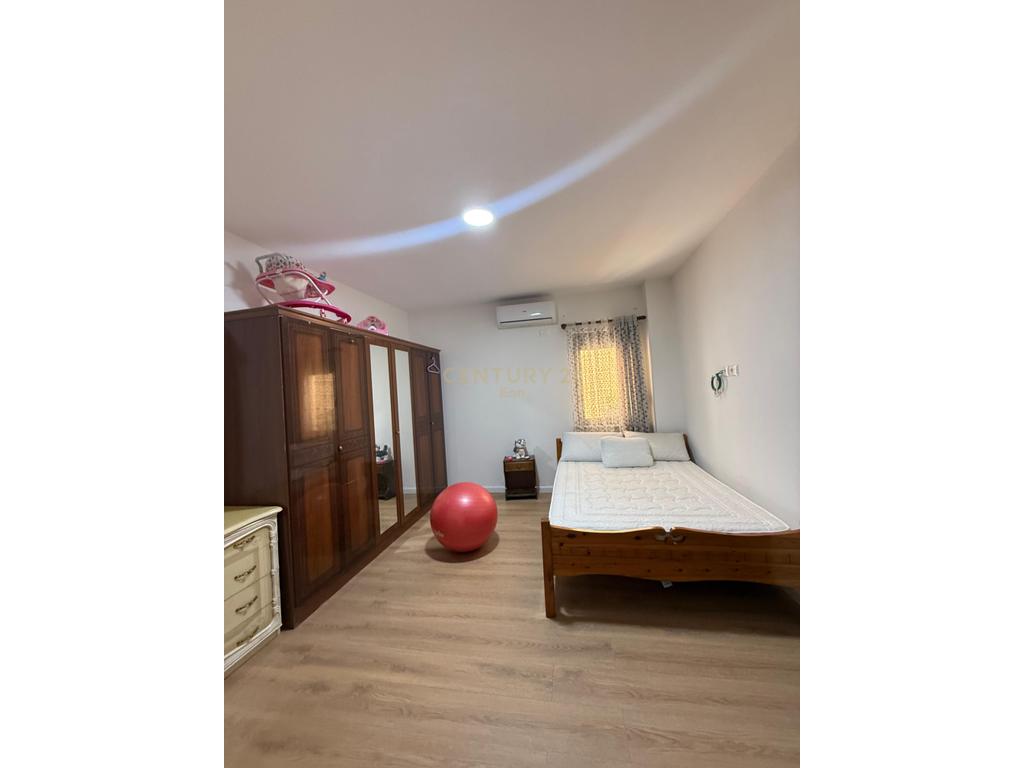 APARTMENT 2+1 FOR SALE AT THE BEACH!!