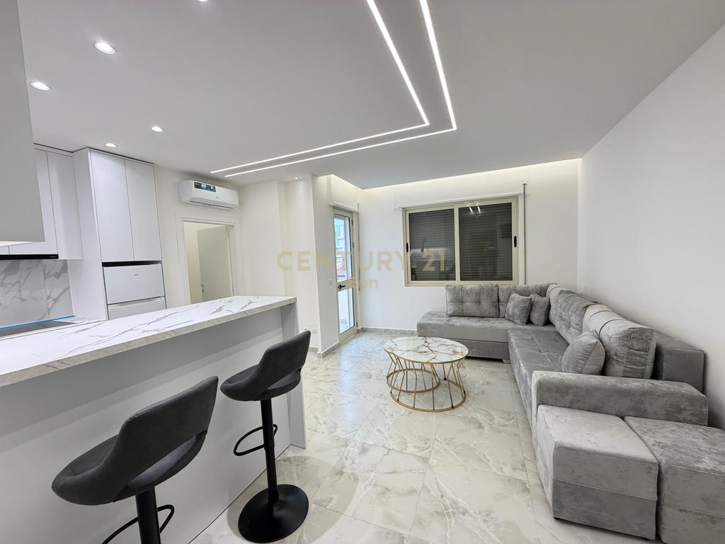 Apartment 1+1 for sale, near Miami 2, Golem