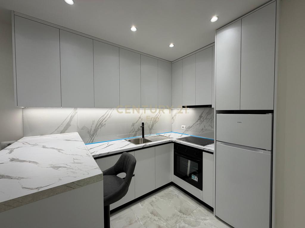 Apartment 1+1 for sale, near Miami 2, Golem