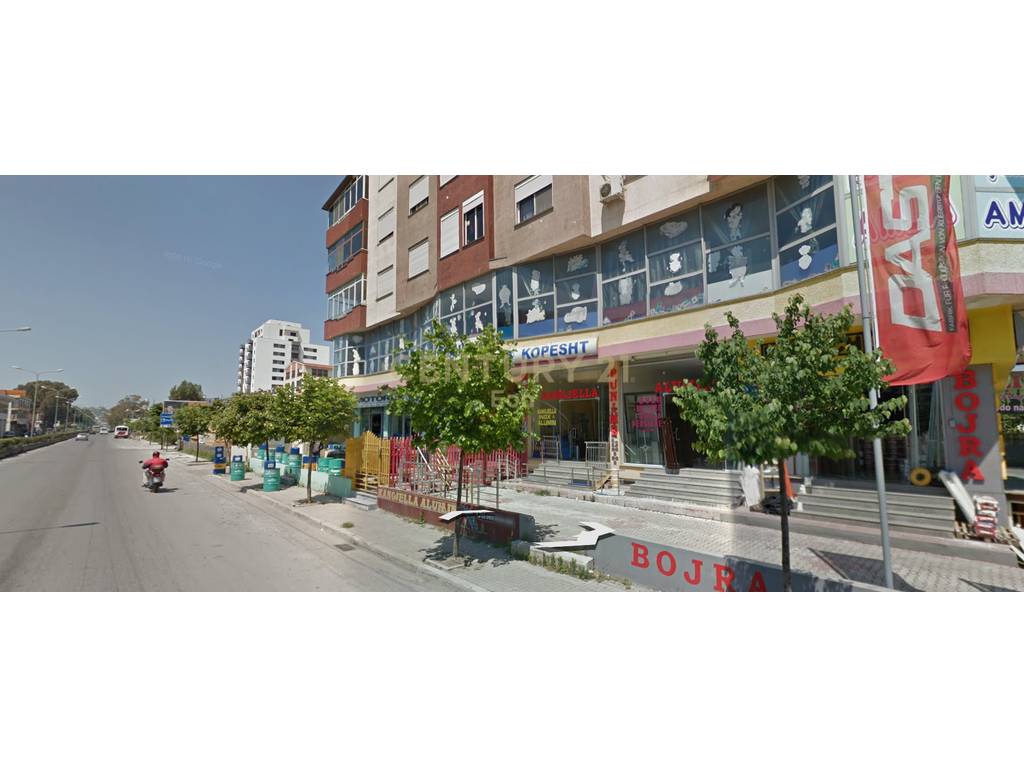Commercial space for rent at the entrance of Durrës!