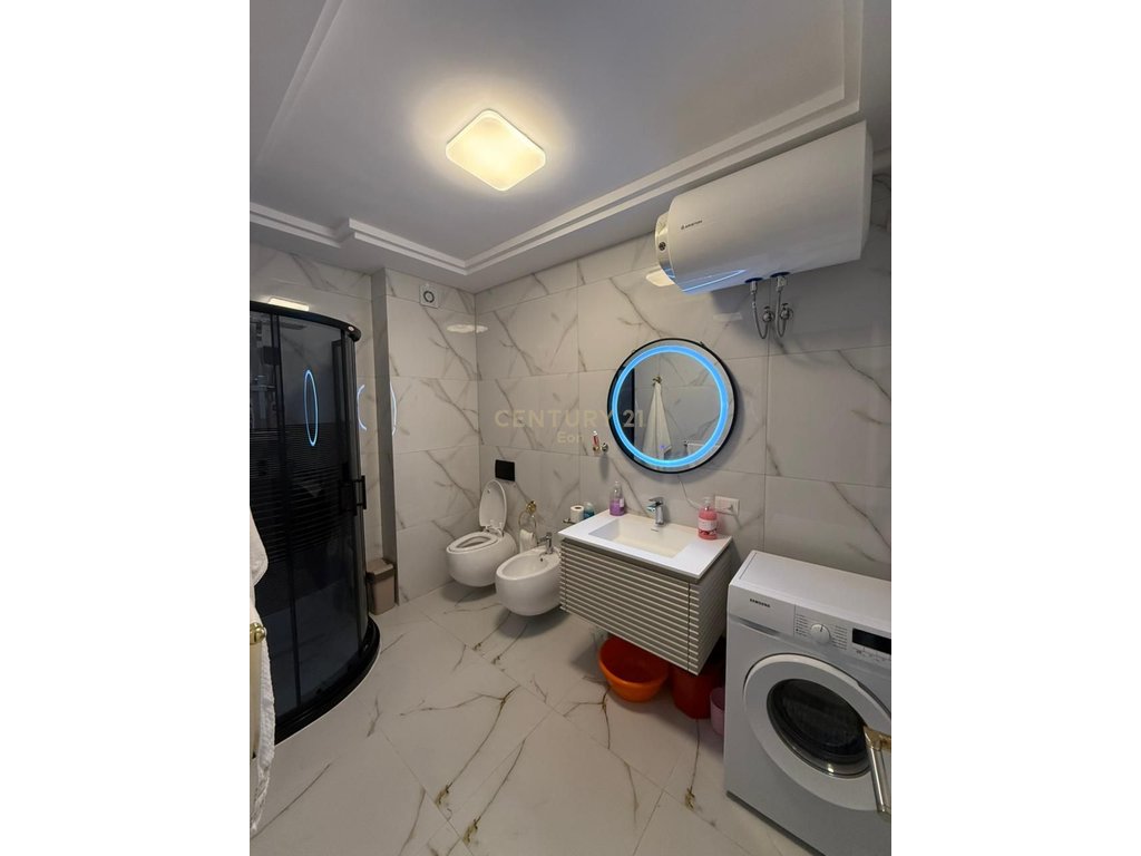 APARTMENT 1+1 FOR RENT, IN THE ROCK OF KAVAJË WITH SEA VIEW!