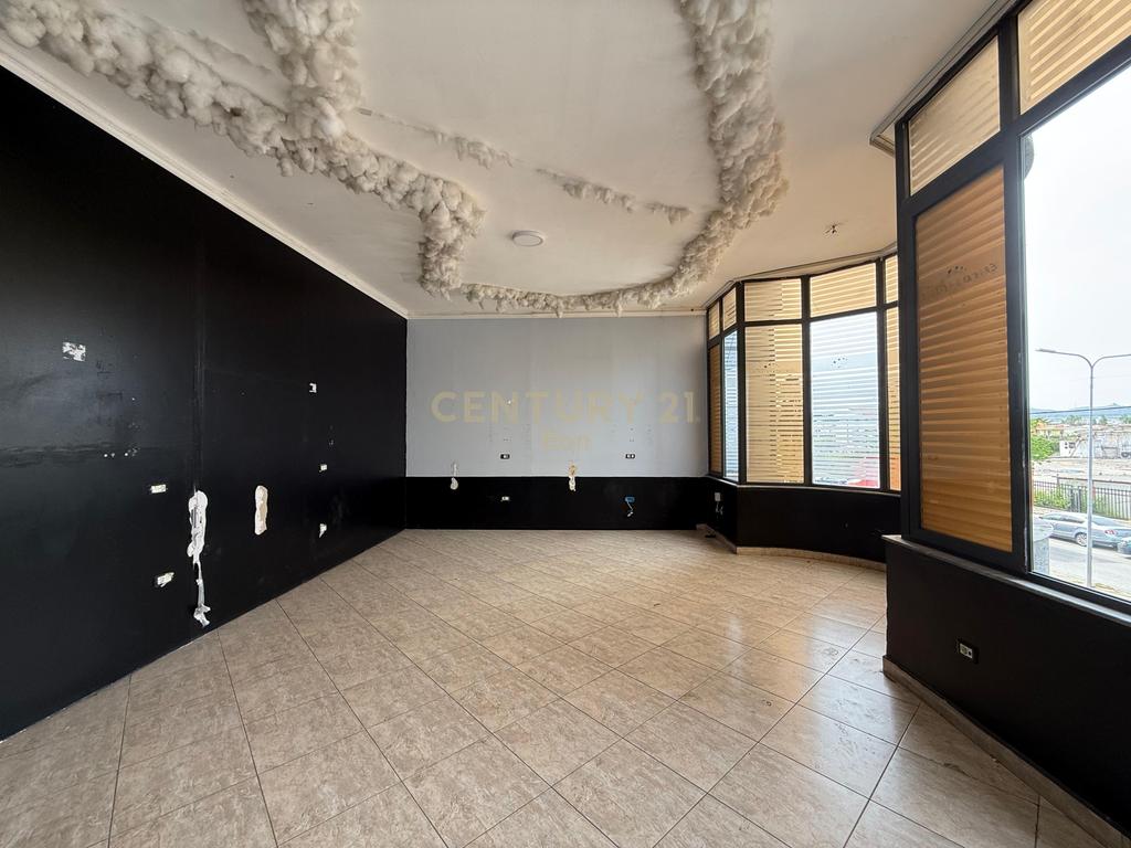 Commercial Space for Rent in Shkozet, Durrës - 500€ | 265 m²