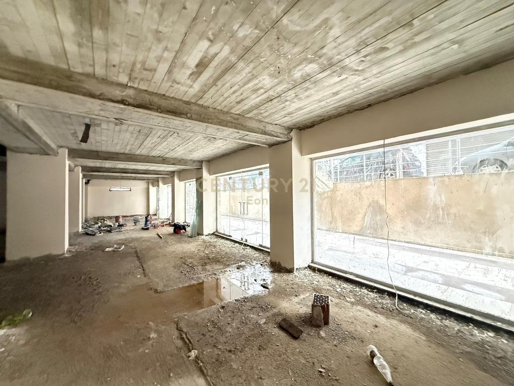 Commercial Space for Sale in Iliria Beach, Durrës - €550,000 | 480 m²