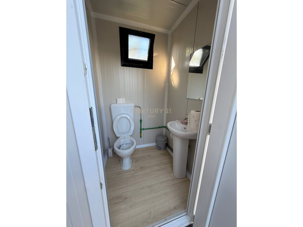 Commercial Space for Rent on Aleksander Goga Street, Durrës!