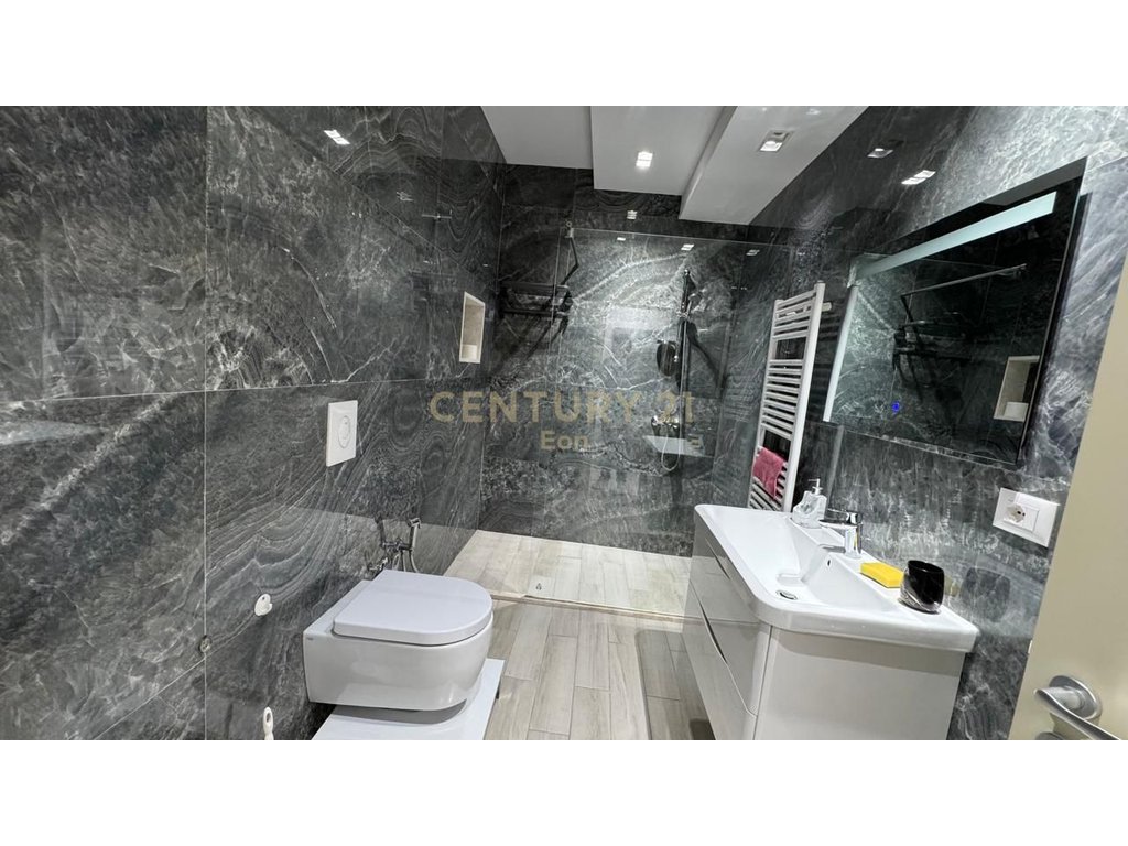 APARTMENT 2+1+2 BALCONIES FOR SALE IN ISH-URT, DURRES!