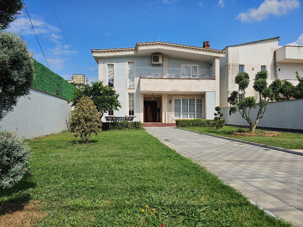 VILLA FOR SALE IN KAMEZ