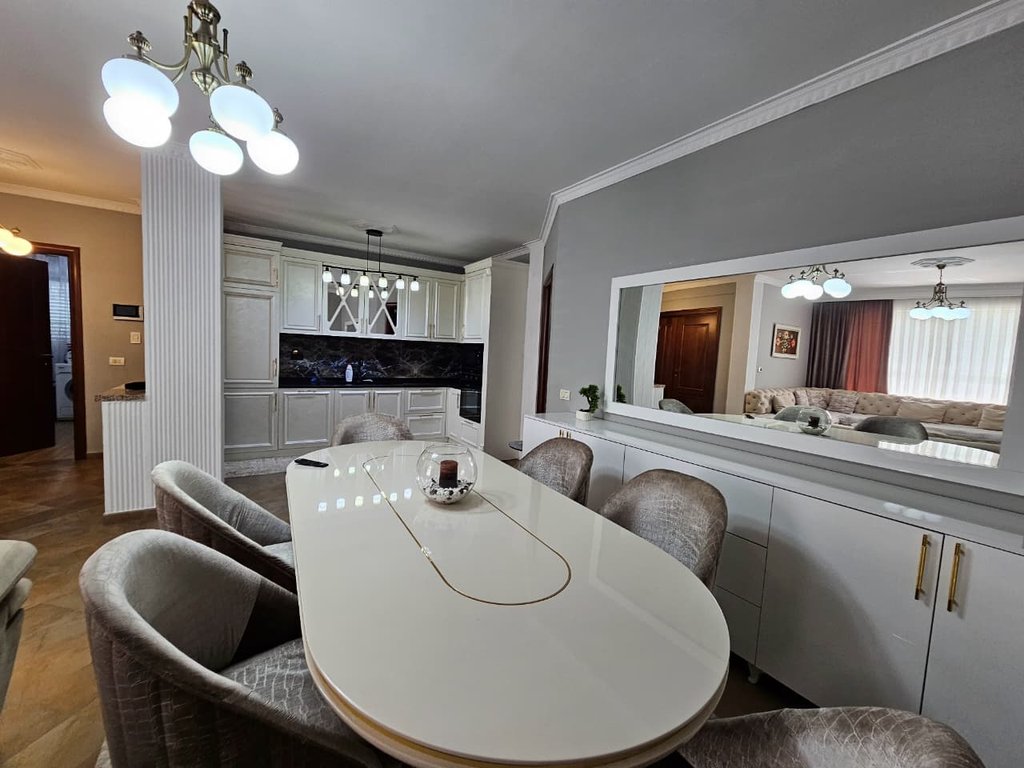 VILLA FOR SALE IN KAMEZ