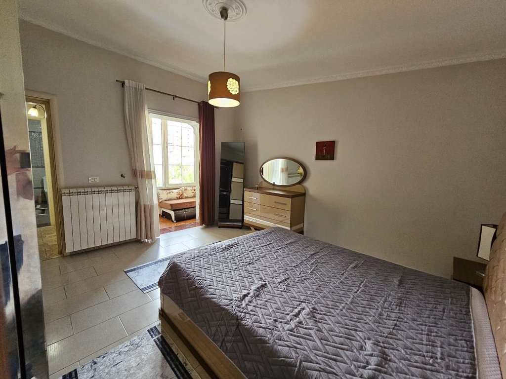 VILLA FOR SALE IN KAMEZ