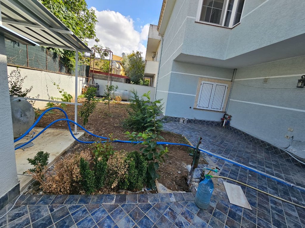 VILLA FOR SALE IN KAMEZ