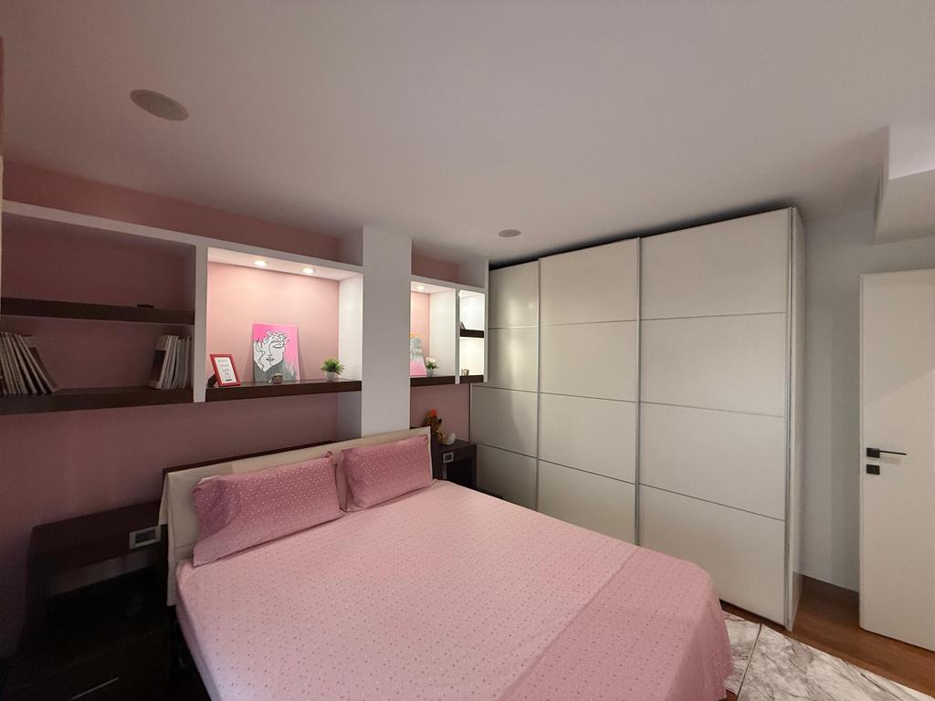 FOR RENT MODERN APARTMENT 2+1+2 WITH PARKING SPOT!!