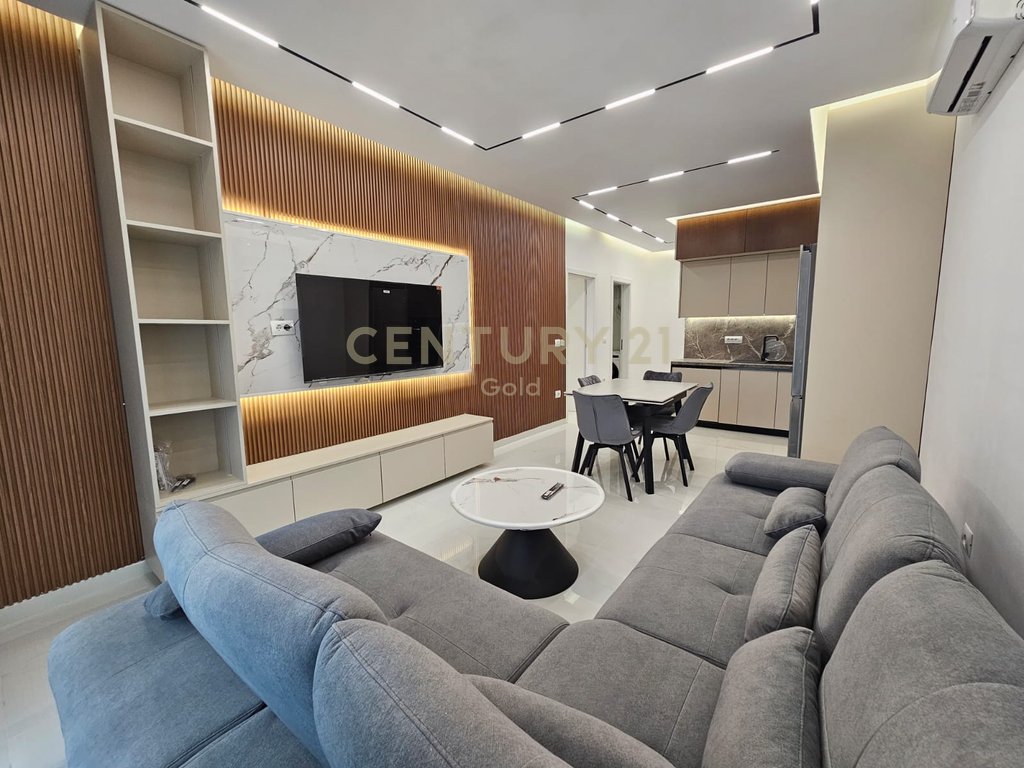 FOR RENT 1+1 APARTMENT + PARKING SPACE!