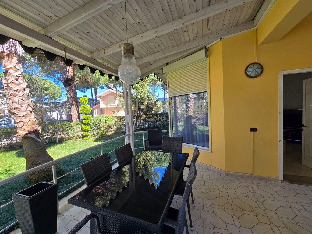 2+1 APARTMENT WITH YARD FOR SALE IN LURA 1