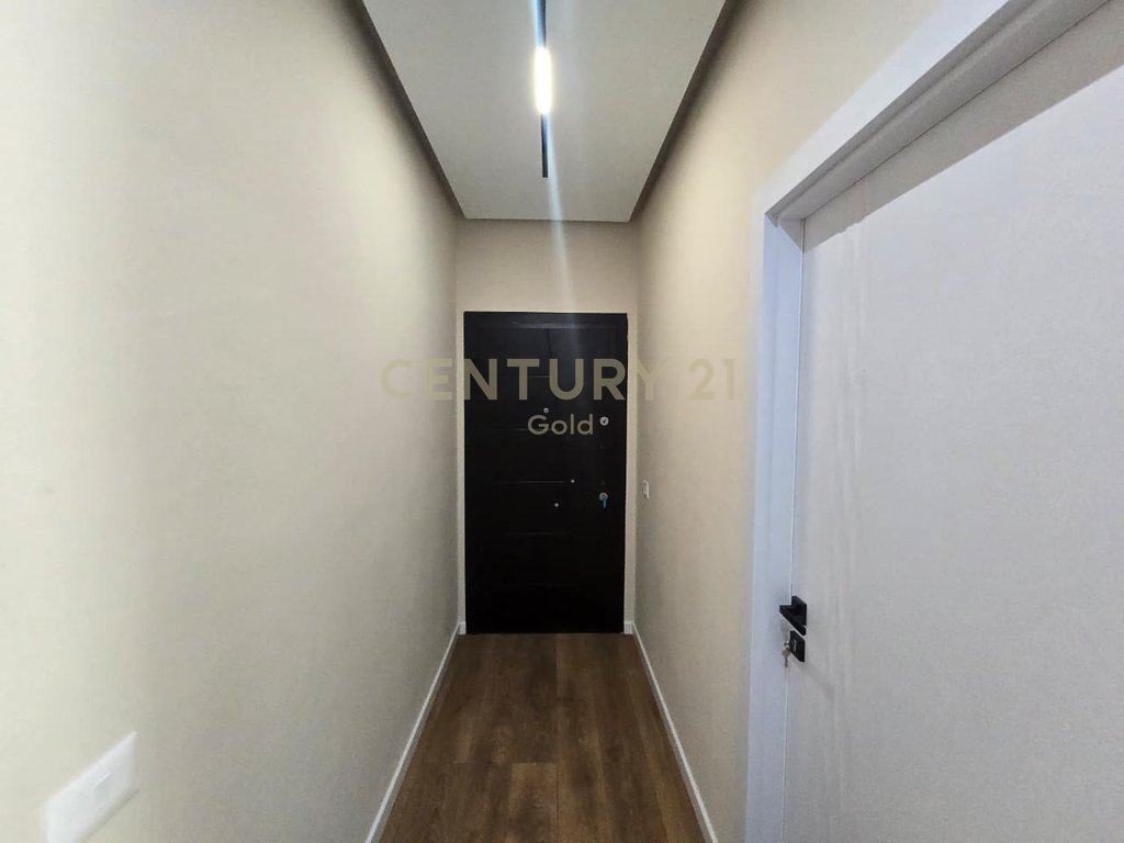 LUXURY APARTMENT 2+1+2+ PARKING SPACE FOR RENT NEAR THE BOTANICAL GARDEN!