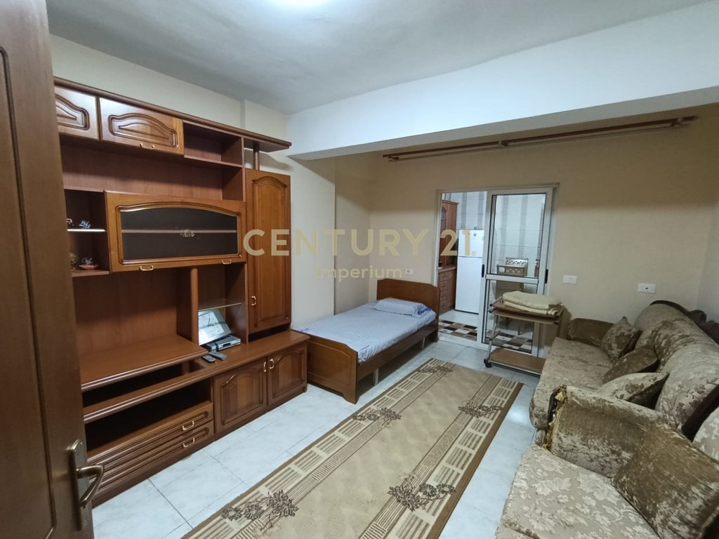 Apartment for rent – 2+1 with separate kitchen, Dritan Hoxha Street