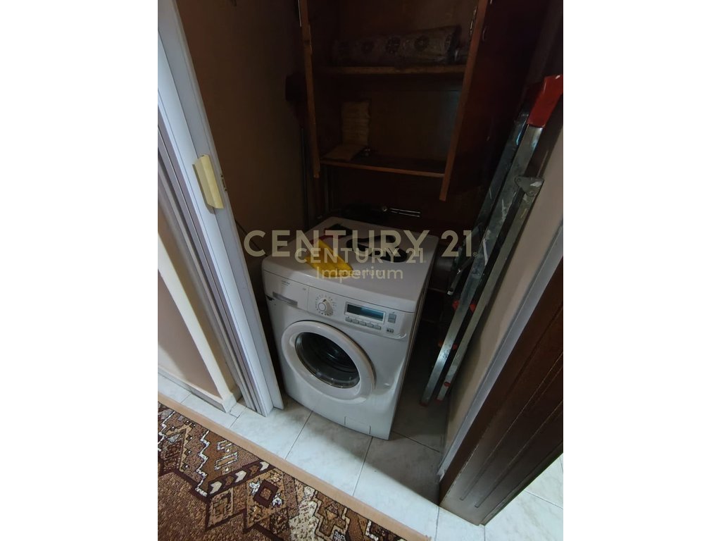 Apartment for rent – 2+1 with separate kitchen, Dritan Hoxha Street