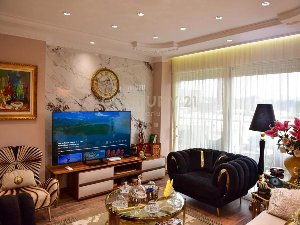 Apartment 3+1+2 balconies + separate wardrobes Luxury in Bllok!