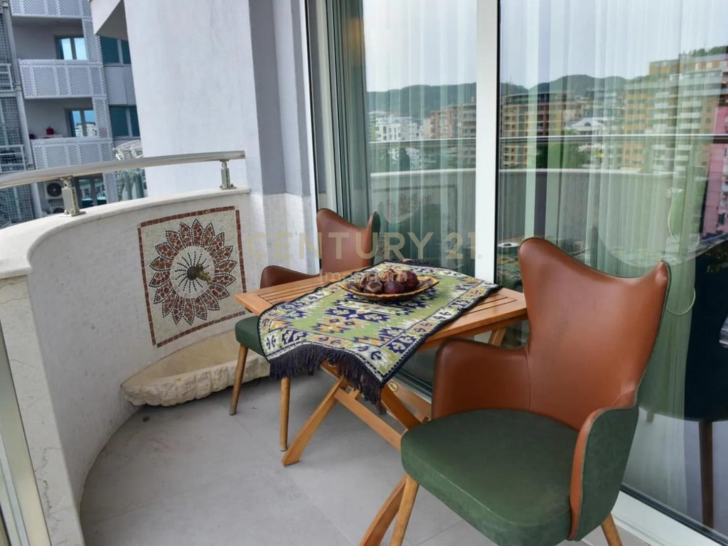 Apartment 3+1+2 balconies + separate wardrobes Luxury in Bllok!