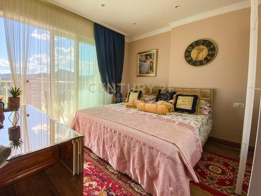 Apartment 3+1+2 balconies + separate wardrobes Luxury in Bllok!