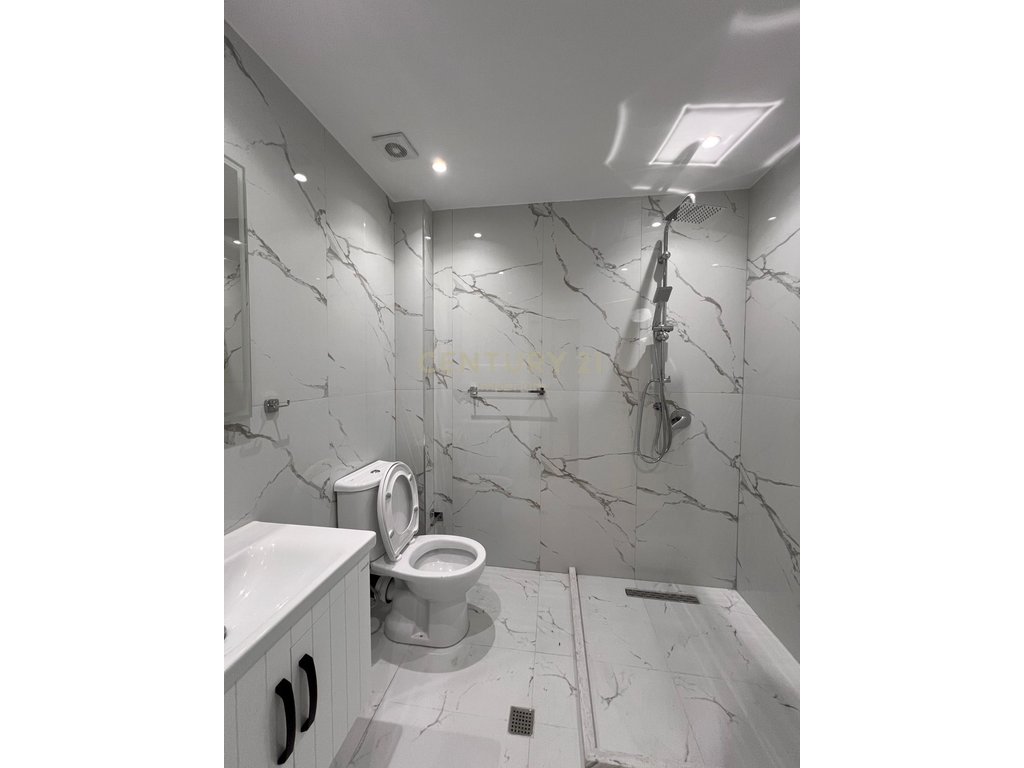 Apartment 2+1 For Rent in Kodra e Priftit, Tirana - 500€