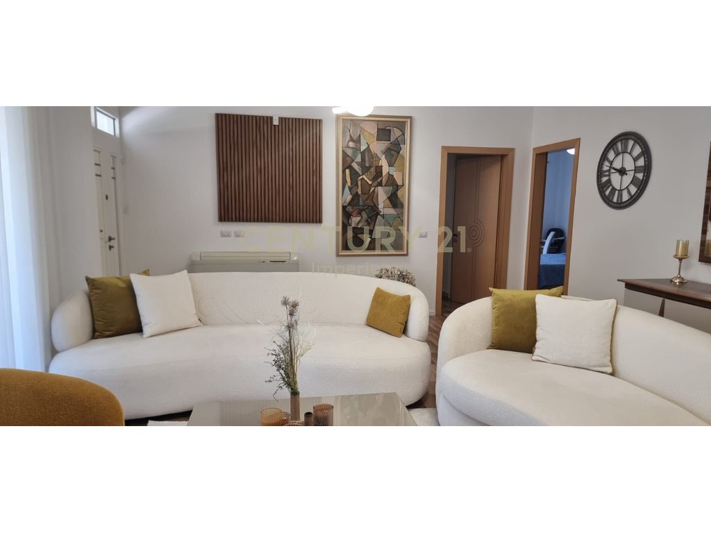 2-Story Villa for Sale in Yrshek!